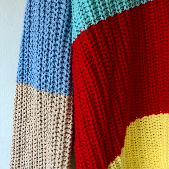 Color-block 100% cotton sweater by 525 America - Picture 6 of 8